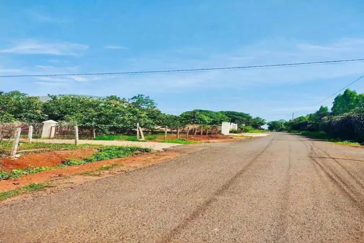  Bán 200M² Thổ Cư 100% Giá 230 Triệu, Gần Kcn, Đường Nhựa 7M ⚡