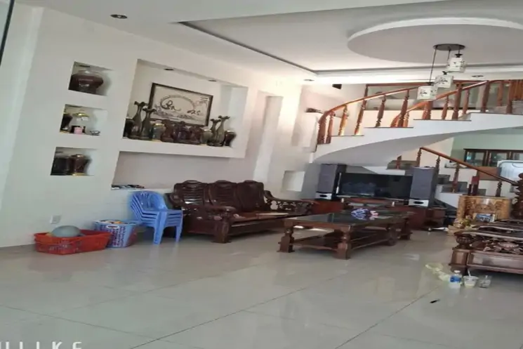 Nhà 3 Tầng Mặt Tiền Lý Triện . Dt:97m , Ngang 5N - ảnh 1