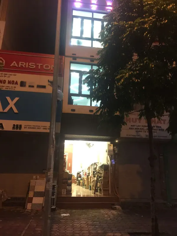 Chính chủ bán nhà mặt tiền phố Chinh, 5 tầng, thang máy