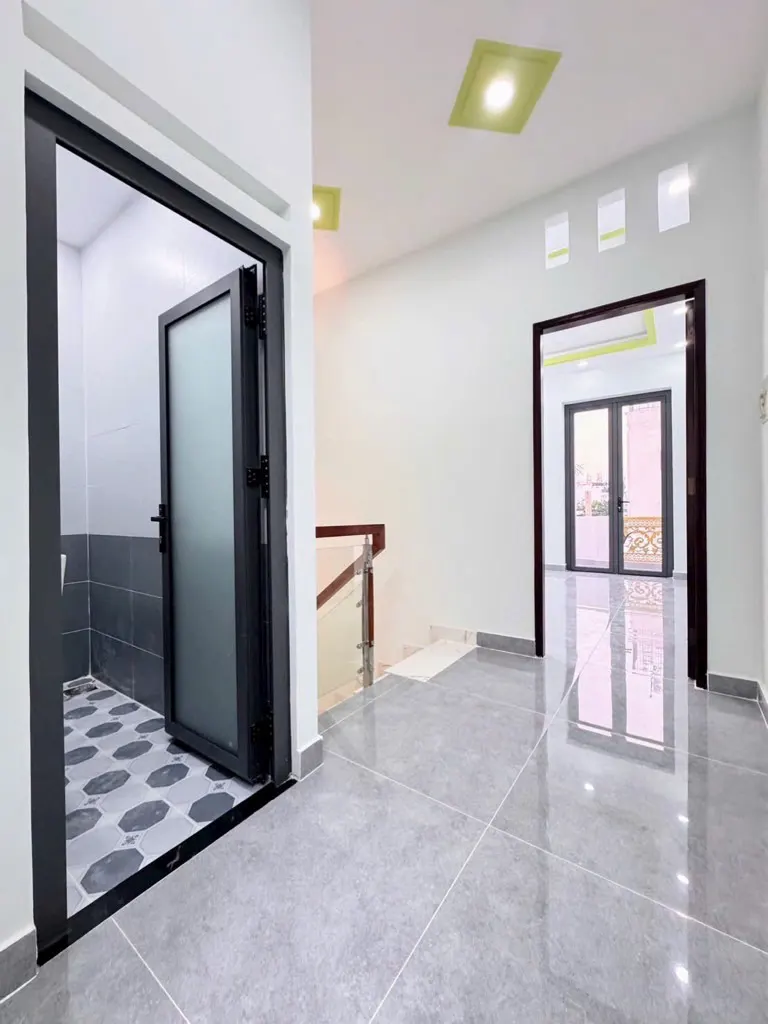 Bán Nhà Hẻm Xe Hơi Gò Xoài, Bình Tân: 4x13m, 5.85 Tỷ, 3 Lầu, Ngay Chợ, Trường Học