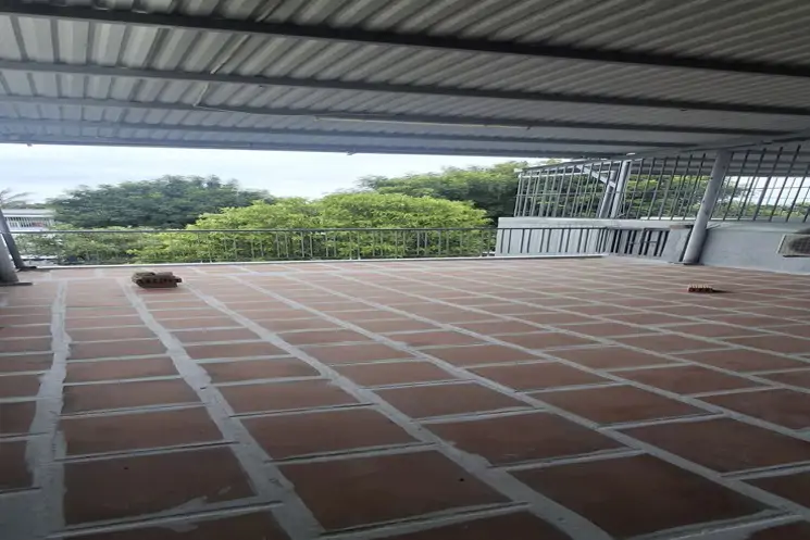 Chỉ 6,2 Tỷ – Giá Cực Tốt! Nhà 3 Tầng Kiên Cố, Mặt Tiền Đường 7M5, Lề 10M, Cẩm Lệ - ảnh 1