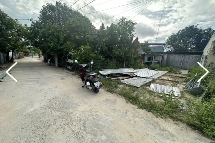 Lô Đất Kiệt Oto Lưu Quang Vũ . Dt:90m , Ngang 5M