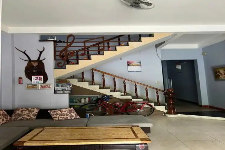 Nhà 2 Tầng Mặt Tiền Nguyễn Hữu Dật Giá Tốt - ảnh 1