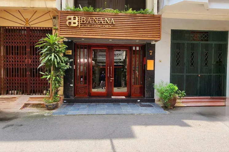 Siêu Phẩm Nằm Ngay Phố Hàng Chuốii Với Diện Tích 75M Tòa Nhà 7 Tầng Mặt Tiền Siêu Lớn Chỉ 40