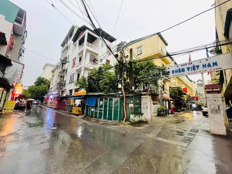 Bán nhà mặt phố Doãn Kế Thiện, Kinh Doanh Đỉnh, 82m2, Giá 17.7 tỷ