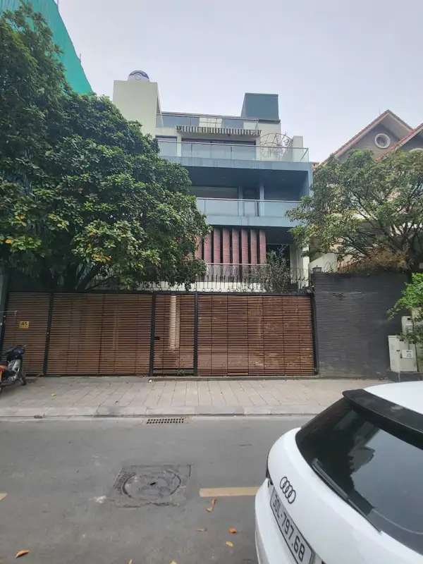 Bán Biệt Thự Đơn Lập Hoàng Quán - Cầu Giấy | 400m2 - 176 tỷ - ảnh 1