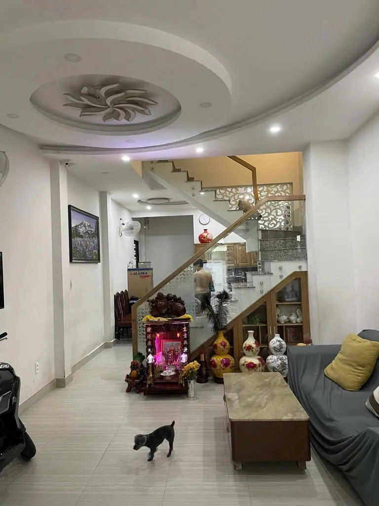 Bán nhà 4 tầng đẹp như mơ đường 3/2, 38m2, 6.3 tỷ - Vị trí VIP, Dân trí cao