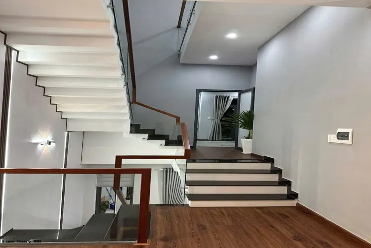 Chính Chủ Gửi Bán Nhà 3 Tầng Mt Đường Lương Khánh Thiện, P Hoà Khánh.đà Nẵng