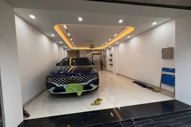 Bán Nhà Ngọc Thụy – 48M² X 6 Tầng, Ô Tô Đõ Cửa Full Nội Thất Cao Cấp