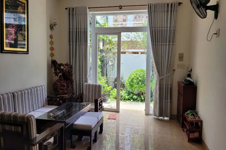 Bán Biệt Thự Phố 213M2 - 3 Tầng 5Pn Gần Biển Vĩnh Hòa Giá Rẻ 9Ty5 - ảnh 1