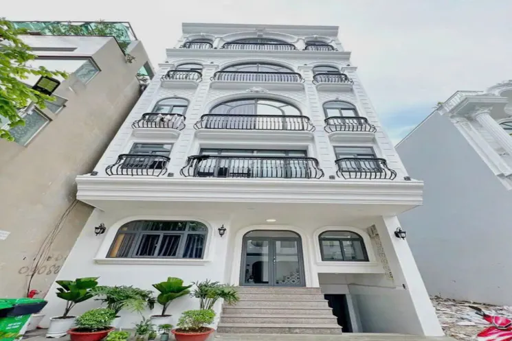 Siêu Phẩm !!! Lô Góc 2 Mặt Tiền - Chdv 24 Phòng - 7 Tầng
