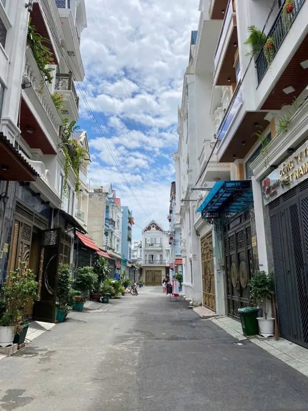 Nhà Biệt Thự VIP Tân Chánh Hiệp, Quận 12 - 5.79 Tỷ Full Nội Thất