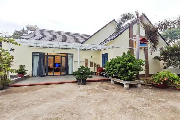 Cho Thuê Nhà Đẹ, Bt Sân Vườn Ngay Ngã Ba Thái Lan Tam Phước, Biên Hoà, Đồng Nai