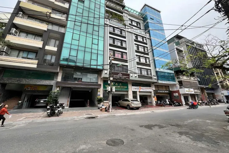 Bán Nhà Cũ Mặt Phố Kinh Doanh S=140m2 Phố Vương Thừa Vũ – Tô Vĩnh Diện. Giá 45 Tỷ