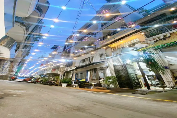 Q.10 - Sát Mt Lê Hồng Phong - 60M² - 5 Tầng - Vừa Ở Vừa Cho Thuê - Dòng Tiền 30Tr/th – 16 Tỷ