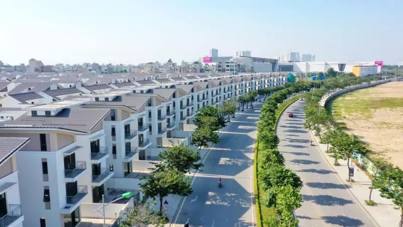 Cho Thuê Biệt Thự Dương Nội - Mặt Đường Lê Quang Đạo 40m - Giá 15tr/Tháng
