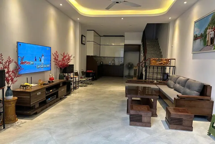 Bán Nhà Ngọc Thụy 41M 5 Tầng Phân Lô Ô Tô Hơn 10 Tỷ