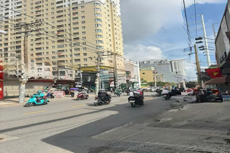 Âu Cơ Tân Bình – Nhà Ngang Khủng 5.5M – Dt 73M² – Chỉ 8 Tỷ X.