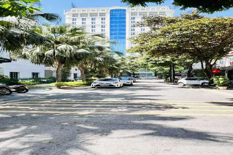 Bán Nhà Hoàng Như Tiếp- Bệnh Viện Tâm Anh, Diện Tích 140M, Ôtô Tránh, Cách Bệnh Viện Tâm Anh 50M