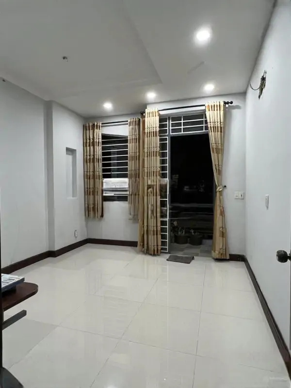 🏠 Cho Thuê Nhà Hẻm Lê Hoàng Phái, Gò Vấp - Giá Tốt, Gần Chợ & Làng Hoa