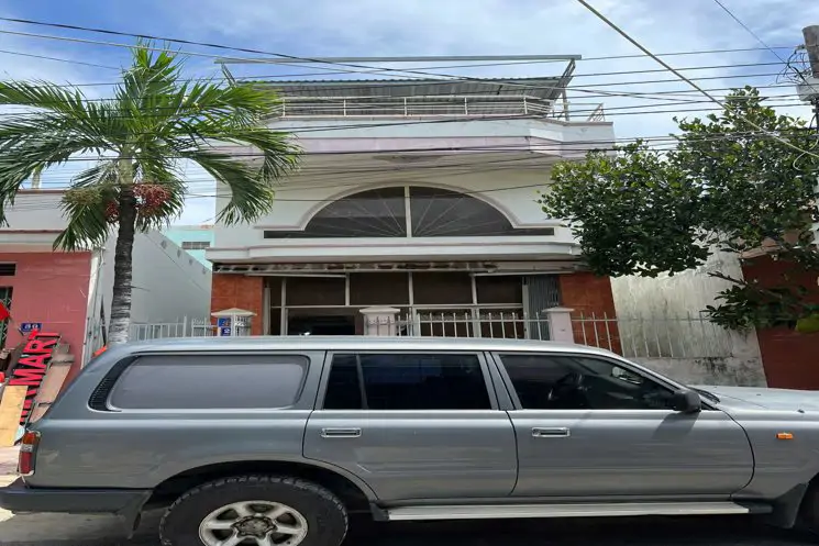 Bán Nhà Phan Huy Ích Hòn Rớ Đường Ô Tô Nha Trang - ảnh 1