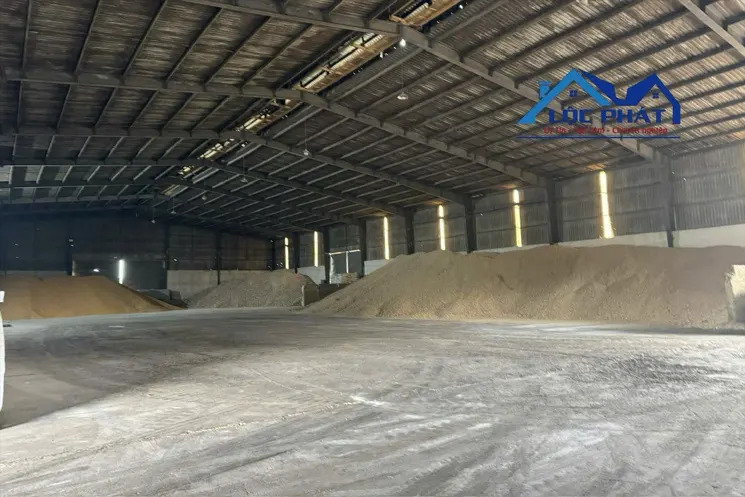 Cho Thuê Xưởng Sản Xuất Cám 3600M2 Huyện Trảng Bom, Đồng Nai 216Tr