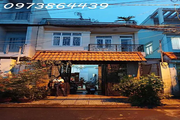 Gấp Bán Giảm Mạnh Sốc 600 Triệu Còn 7.6 Tỷ. Nhà 2 Tầng Hẻm Nhựa 8M Xe Tải Tránh Thông Tứ