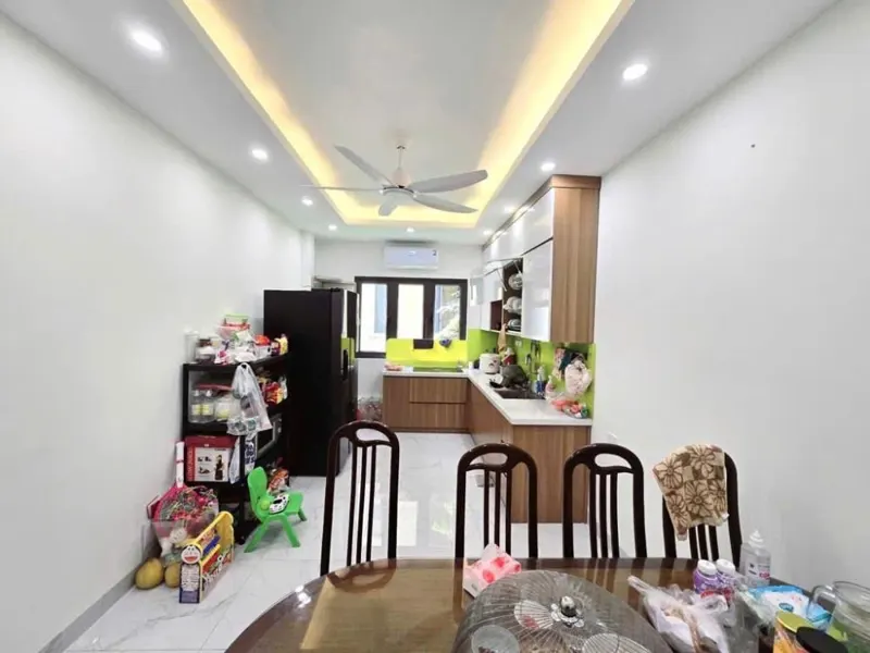 Bán Mặt Phố Mai Dịch, Cầu Giấy - Vị Trí Đắc Địa, Kinh Doanh Sầm Uất - 46m², 21 Tỷ