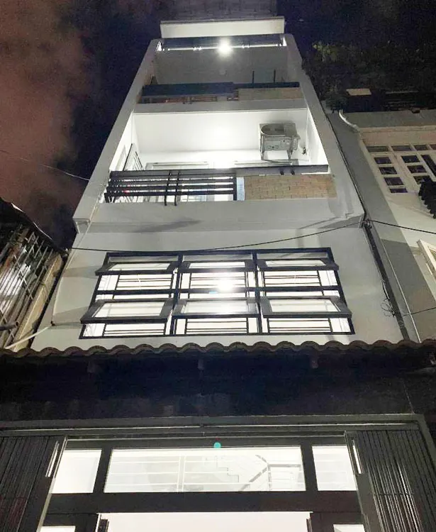 Nhà phố 5 tầng Tân Bình - Hoàng Sa, HXH, 43m2 - Giá: Hơn 9 tỷ TL