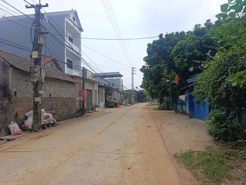 Hàng Hiếm 100M Tại Hoàng Văn Thụ-Chương Mỹ-Hà Nội