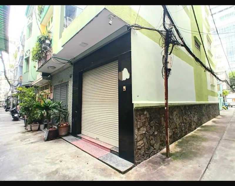 Bán Nhà Góc Quận 5 - 54m² - Hẻm Xe Hơi - Tiềm Năng Kinh Doanh