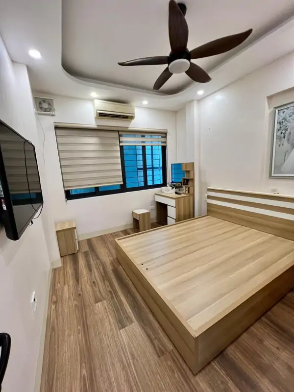 Cho Thuê Nhà Nguyên Căn Kim Mã - 4 Tầng, 25m², Full Nội Thất - ảnh 1