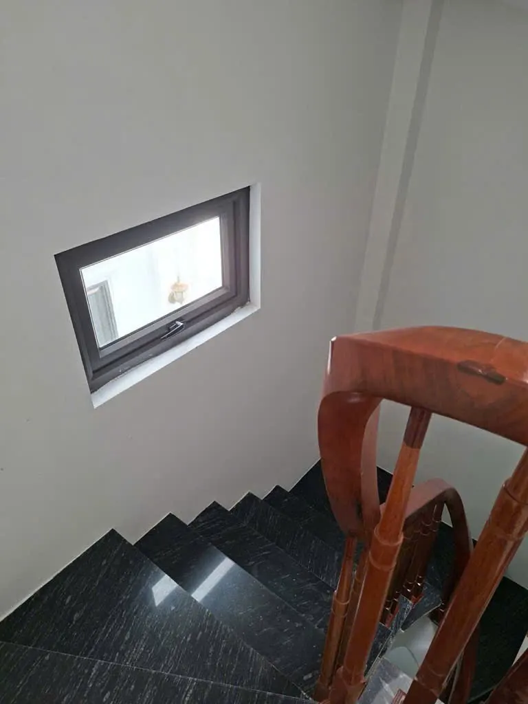 Nhà Mới Full Nội Thất, Vị Trí Đắc Địa Long Biên - Giá 5 Tỷ