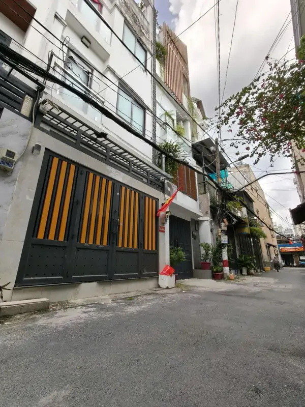 Bán nhà 4x21 Gò Vấp - BTCT 3 tầng, 5PN, Nguyễn Văn Khối, P11