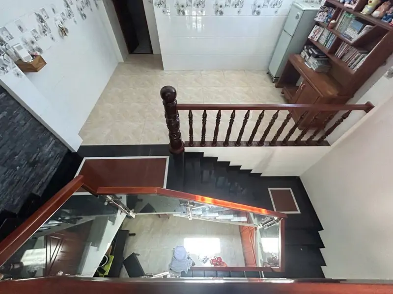 Nhà Đẹp Siêu Kiên Cố Sát Biển Kề Sông 92.8 M2 Giá 6,2 Tỷ - ảnh 1