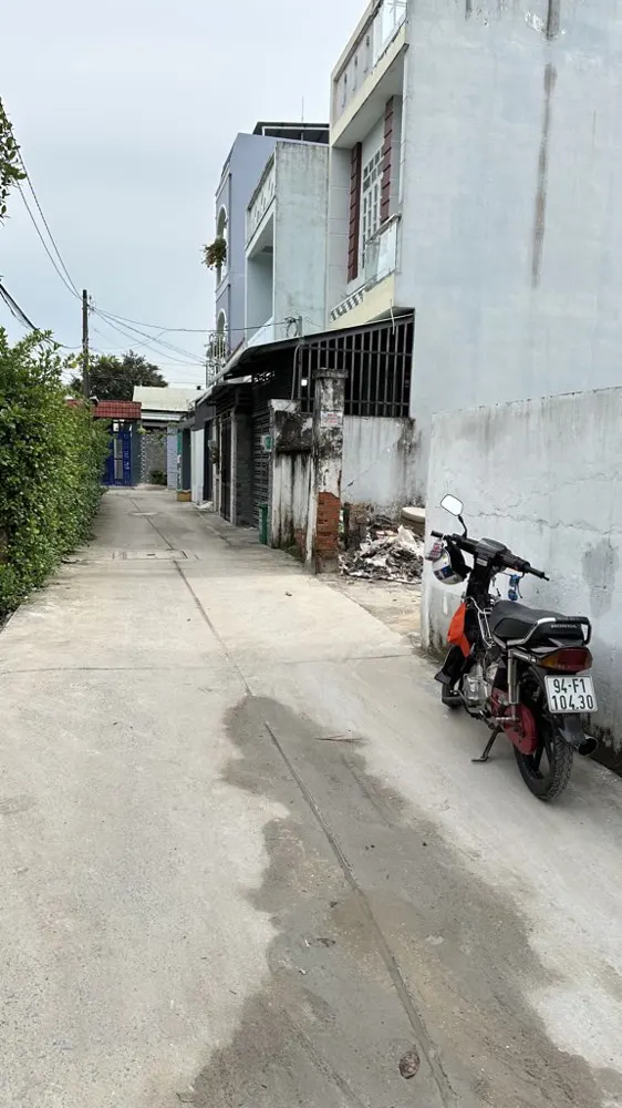 Bán Đất Thổ Cư - Ấp Đình, Tân Xuân, Hóc Môn. Dt 240M2, 7.6 Tỷ, Shr