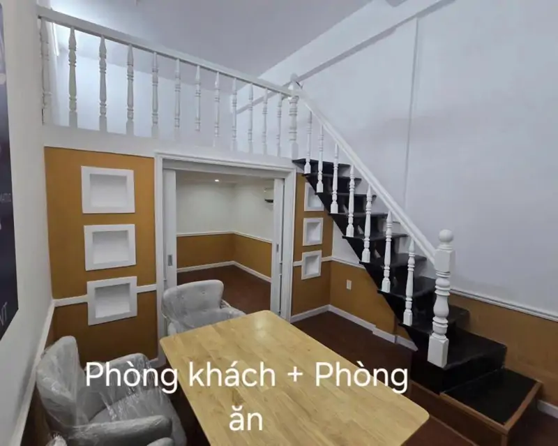 Bán Căn Hộ Tập Thể Nguyễn Chí Thanh, Quận 10 - Giá 1.9 Tỷ