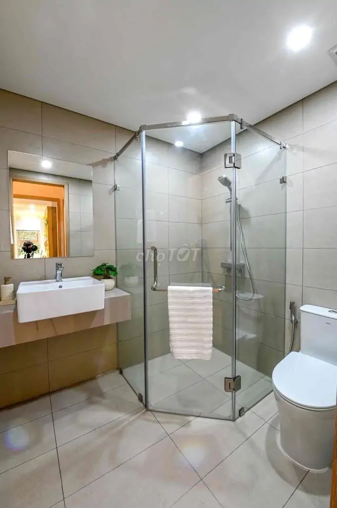 Căn hộ 54m2, 2 tỷ 2 Tân Sơn Nhất - View Trung Tâm, Sổ Hồng, Nội Thất Cao Cấp