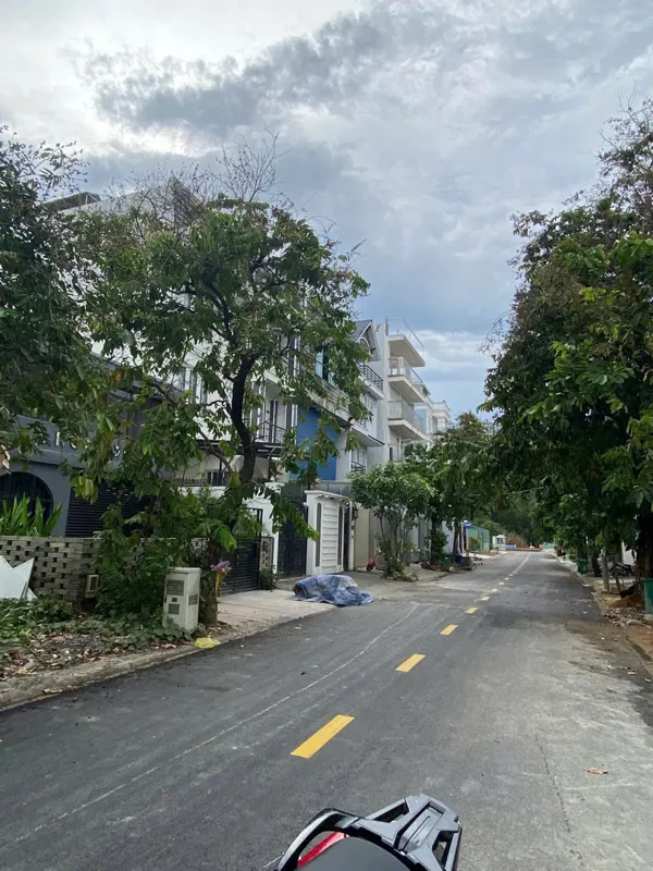 Bán Đất Nền Thủ Đức House - DT: 8x20m, Giá 35 Tỷ - Pháp Lý Sổ Hồng