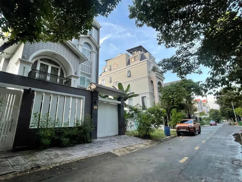Bán Đất Biệt Thự VIP Thạnh Mỹ Lợi - Vị Trí Đắc Địa, Giá Tốt