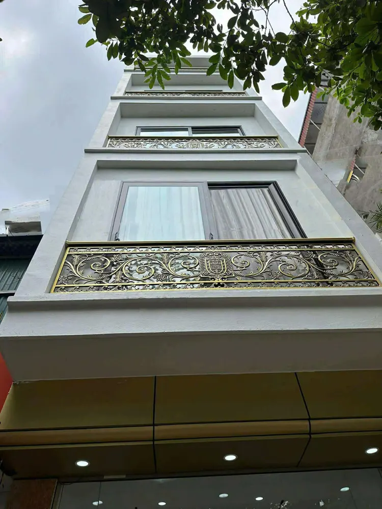 Bán Nhà Mặt Phố Kim Giang, Thanh Xuân, Hn. 42M2 X 4 Tầng, 5Pn, Sổ Đỏ. Giá Tốt! Lh: 0975948906