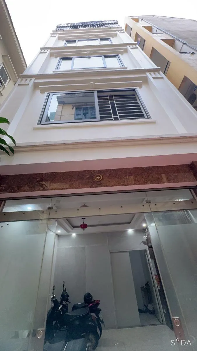 Bán Nhà Phố Trần Thái Tông, Cầu Giấy - 48m², 5 Tầng, Giá 12 Tỷ