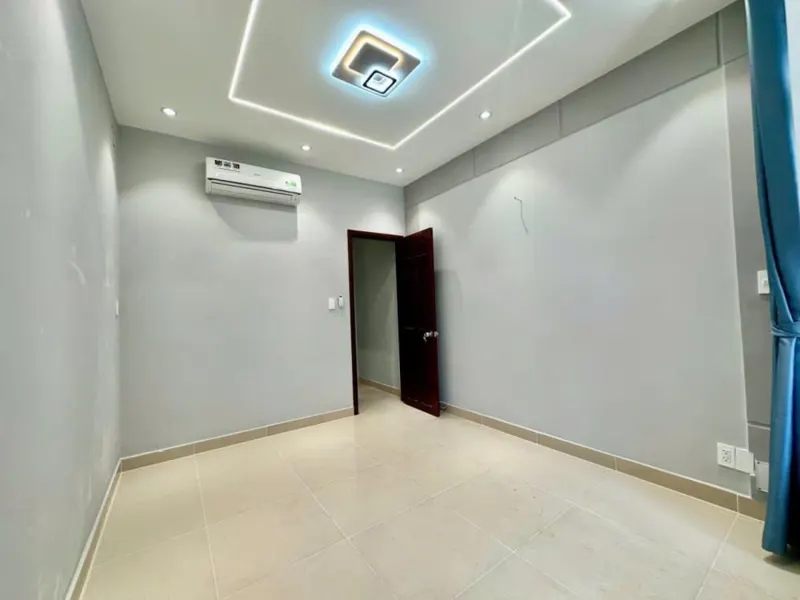 Bán Gấp Nhà Đồng Đen, Tân Bình - 4 Tầng, Hẻm Ô Tô, Giá 6.2 Tỷ