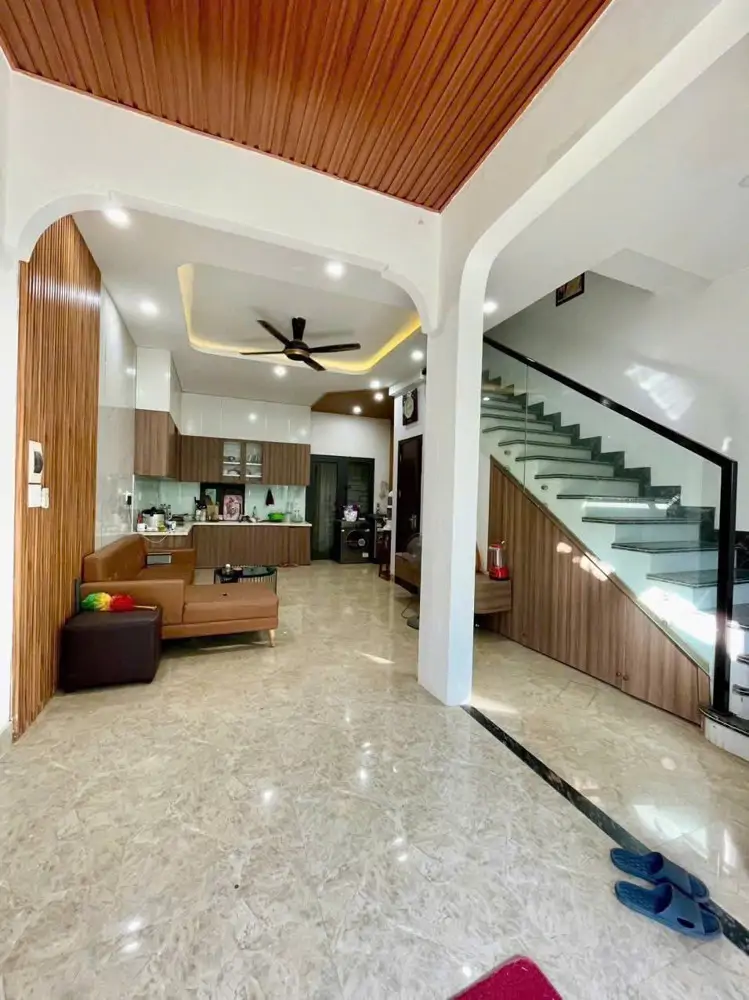 Chủ Kẹt Tiền Cần Bán Gấp Nhà 2 Tầng Kiệt Bùi Thị Xuân Giá 1.97 Tỷ
