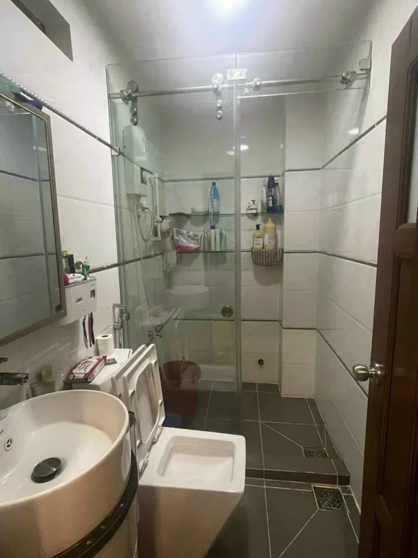 Bán Nhà Mặt Tiền Sư Vạn Hạnh, Quận 10 - 45m2, 3 Tầng, Kinh Doanh Sinh Lời