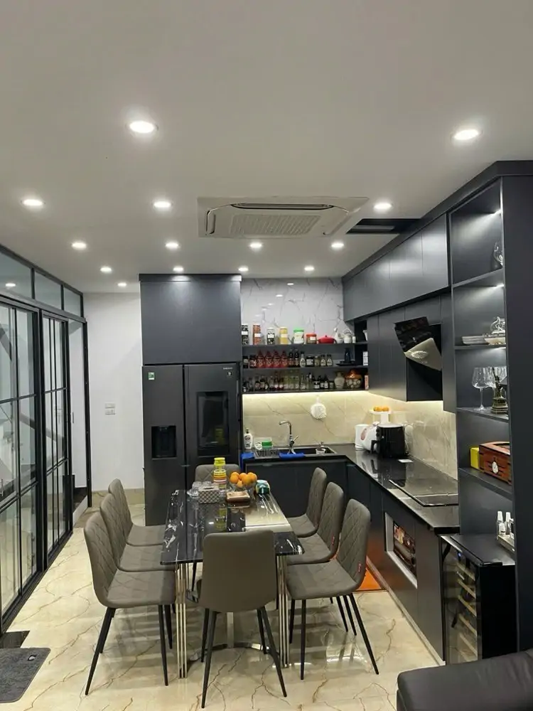 Bán Nhà Hồng Tiến Long Biên, Nhà Mới, Thang Máy- Oto Đõ Cửa,40M Nhỉnh 10 Tỷ( Tl)