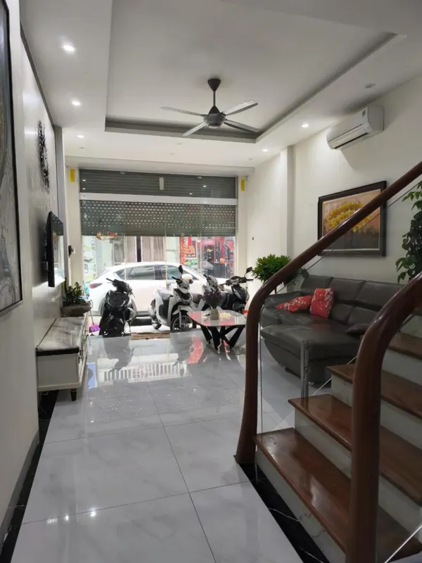 Bán nhà phố Bùi Xương Trạch, Ngã Tư Sở - Vị trí đẹp, Sổ đỏ chính chủ