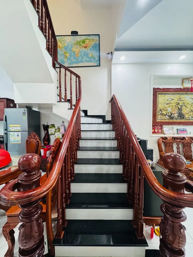 Nhà Trường Chinh 68m² 3 Tầng, Xe Hơi Đỗ Cửa - Giá 6.3 Tỷ