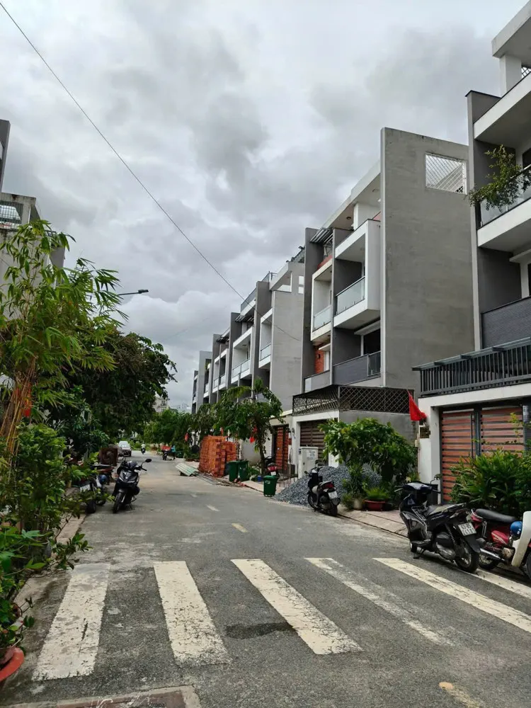 Kẹt Bán Gấp Lô Đất 5X24m – Ngay Bờ Kè Tham Lương, Q.12 Vị Trí Vip