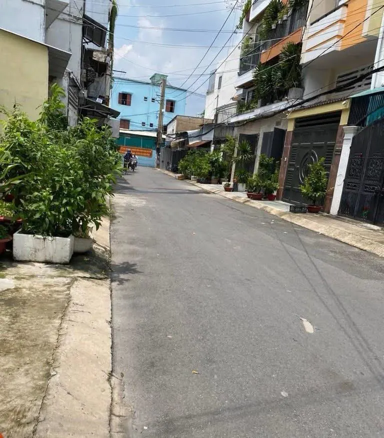 Bán Nhà Gò Vấp, Hẻm Xe Hơi Quang Trung, Gần Vincom, 40M², 5 Tỷ Tl